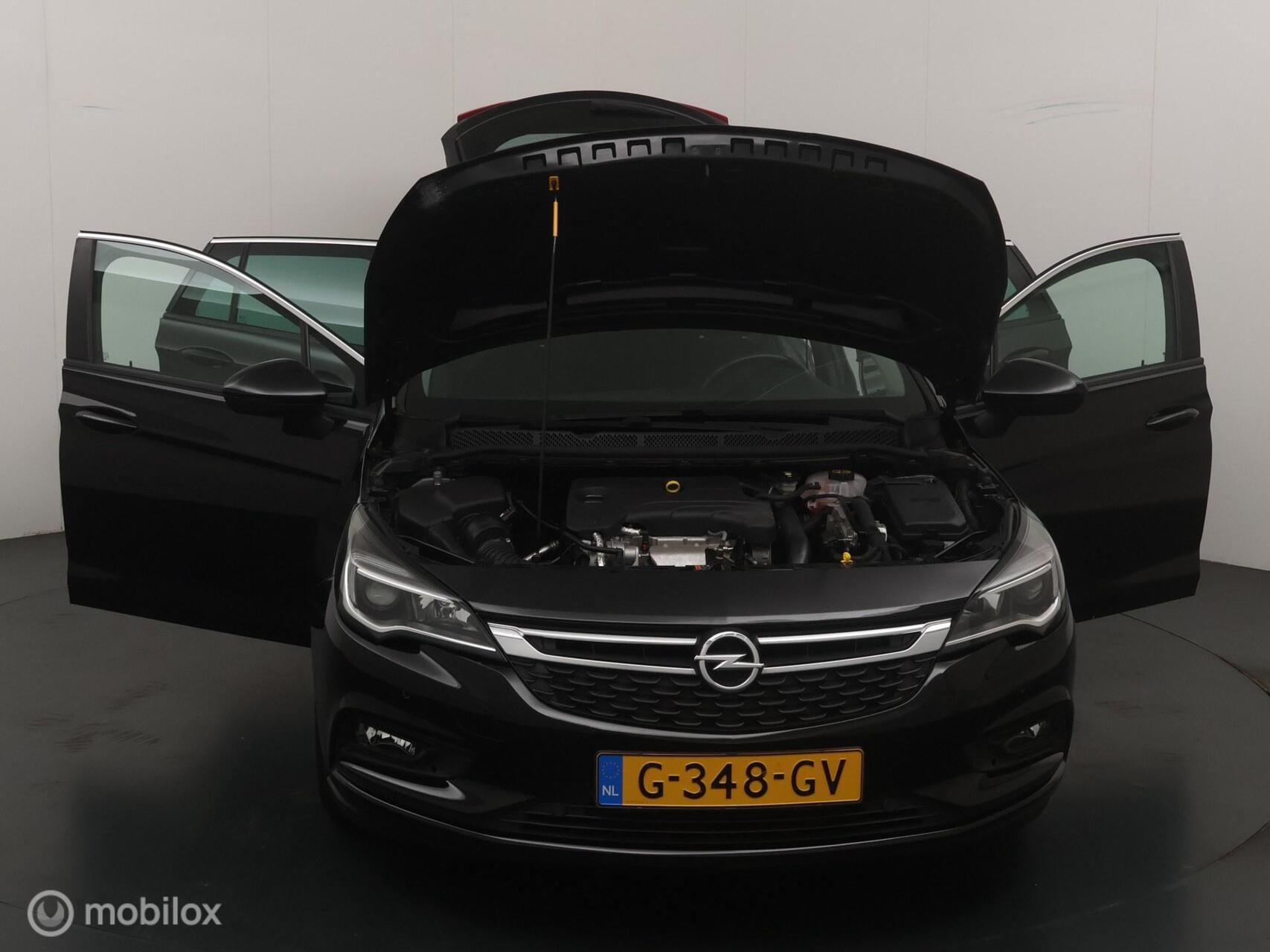 Foto van Opel Astra Sports Tourer