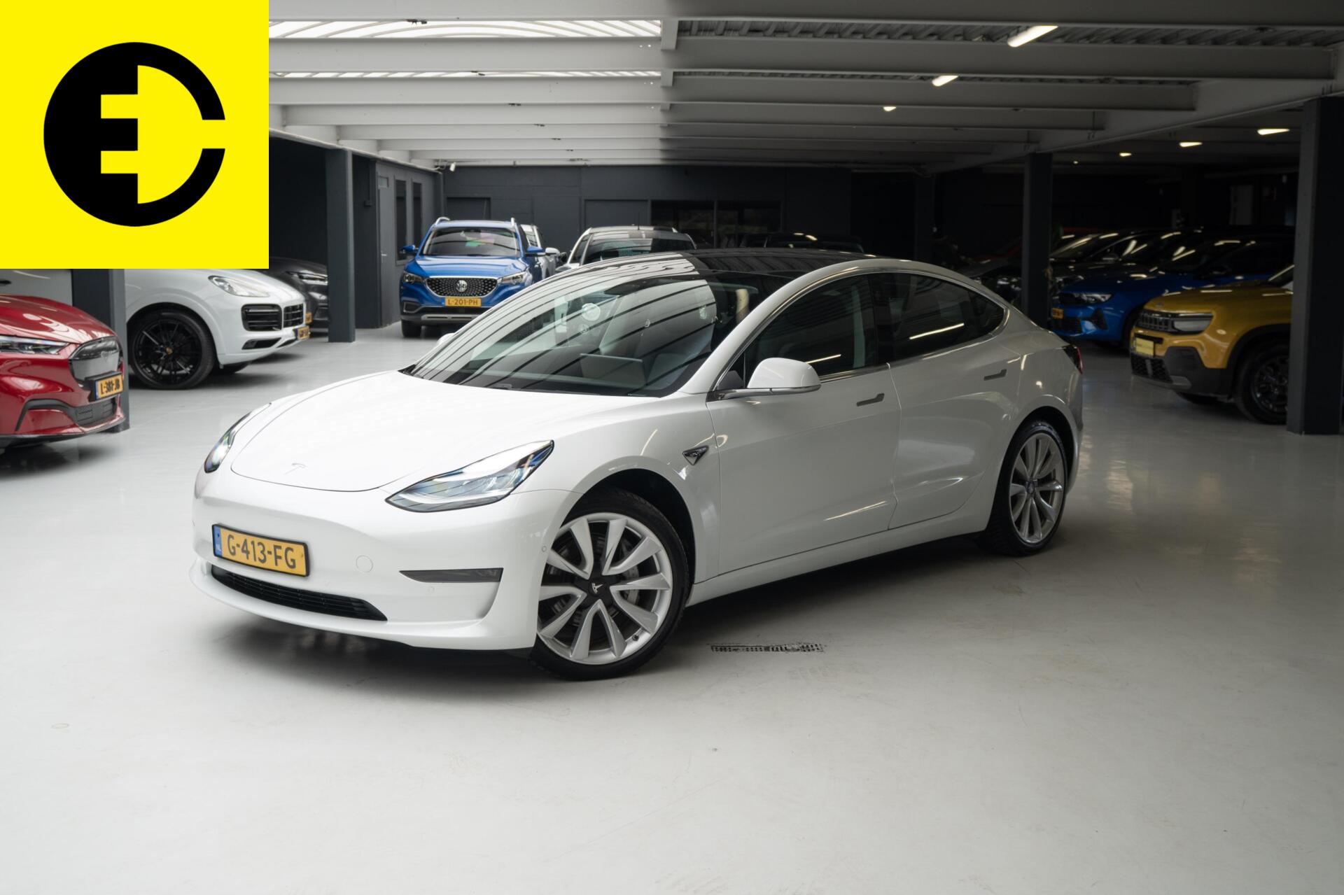 Tesla Model 3 Long Range AWD 75 kWh | FullSelfDriving | T.W.V.  €7.500 | FSD 2019 - voorkant