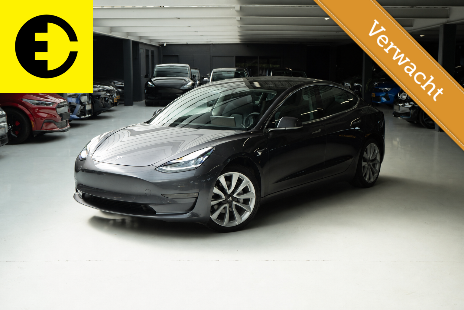 Tesla Model 3 Long Range AWD 75 kWh | FSD | Trekhaak | LMV 2019 - voorkant
