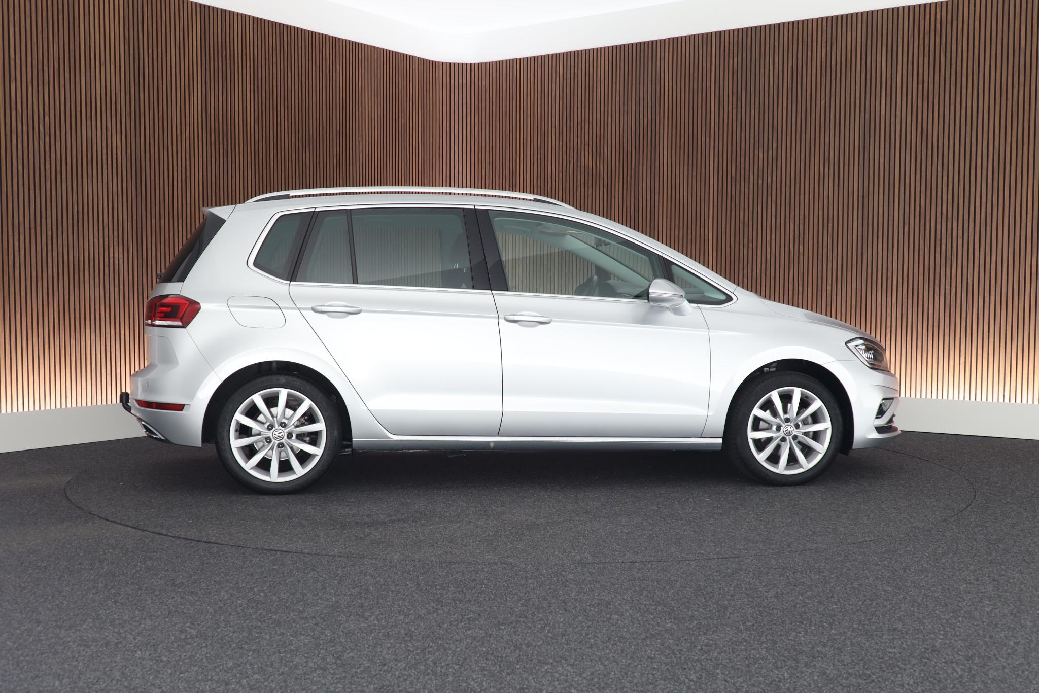 Foto van Volkswagen Golf Sportsvan