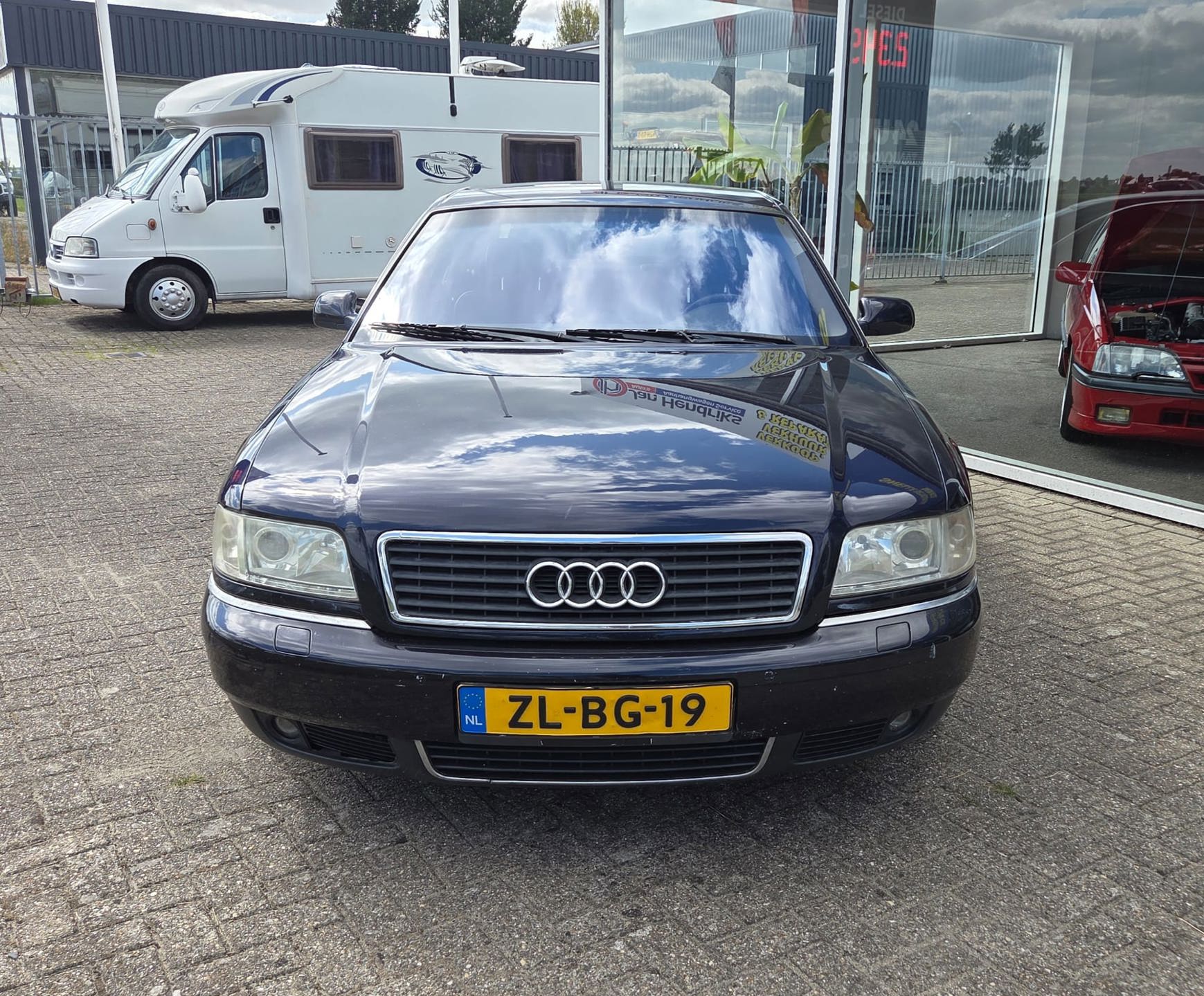 Foto van Audi 4d Audi A8