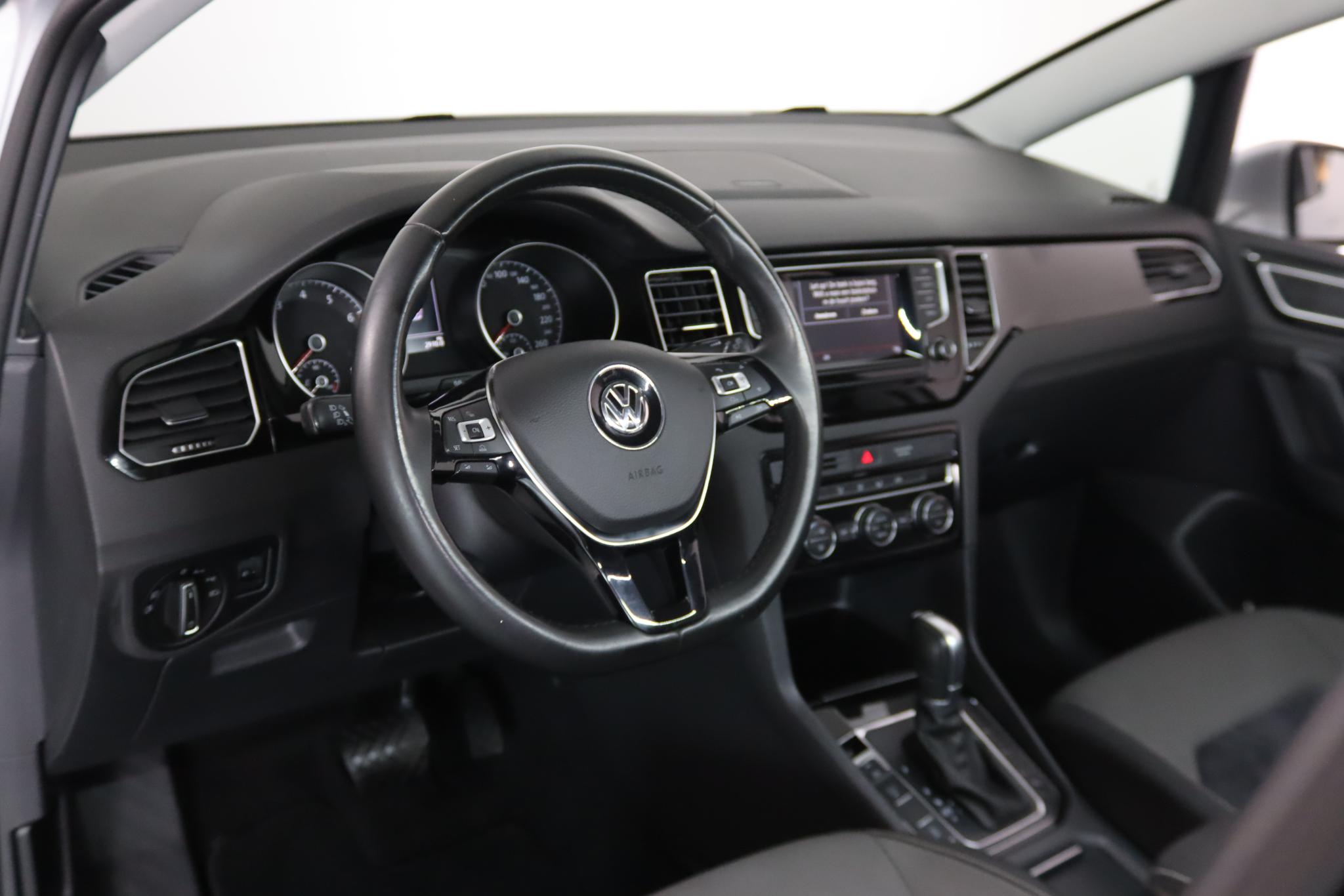 Foto van Volkswagen Golf Sportsvan