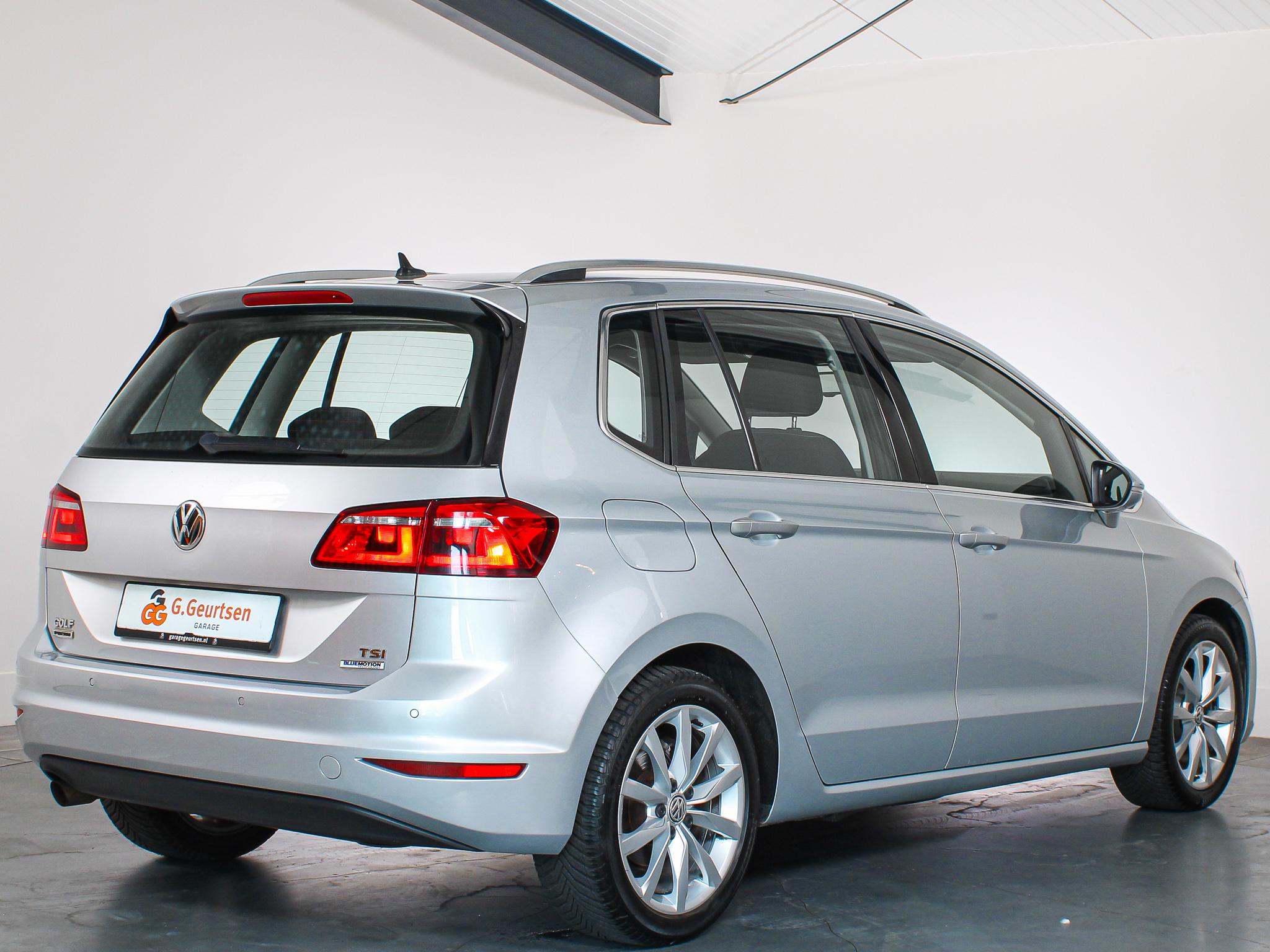 Foto van Volkswagen Golf Sportsvan