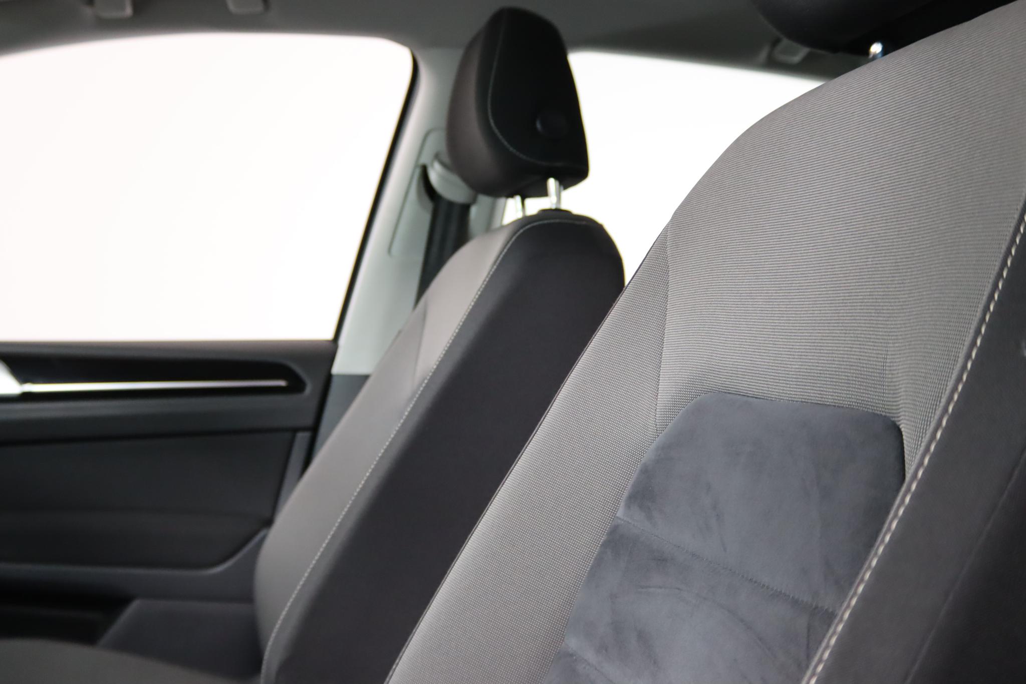 Foto van Volkswagen Golf Sportsvan