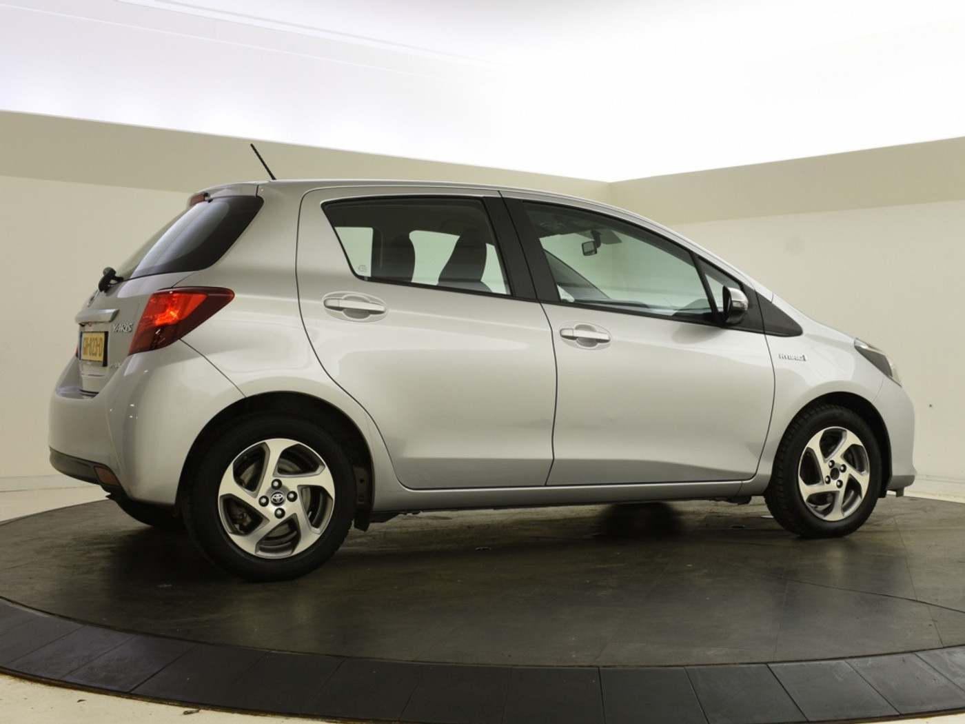 Foto van Toyota Toyota Yaris Hybrid