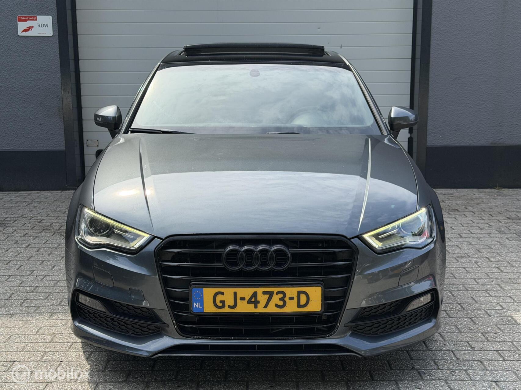 Foto van Audi A3 Limousine
