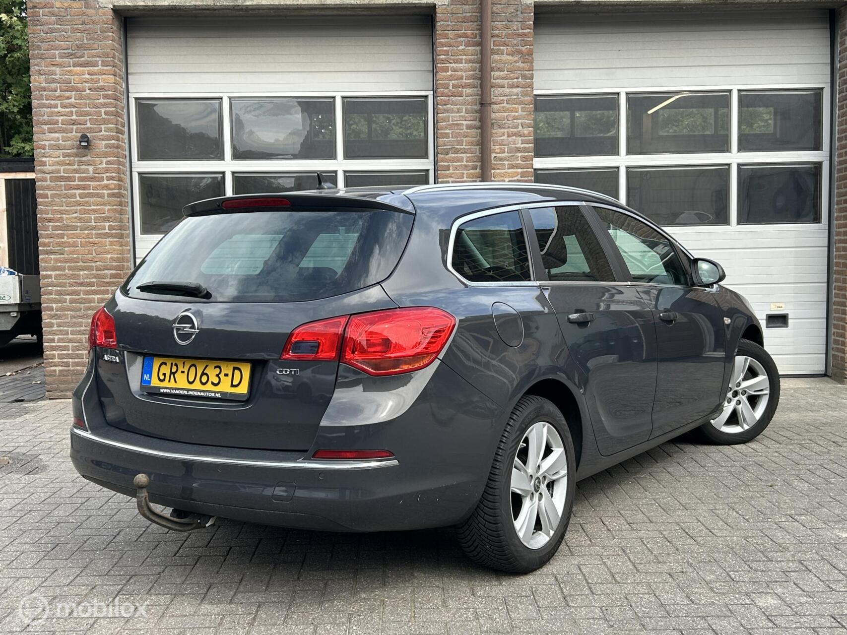 Foto van Opel Astra Sports Tourer