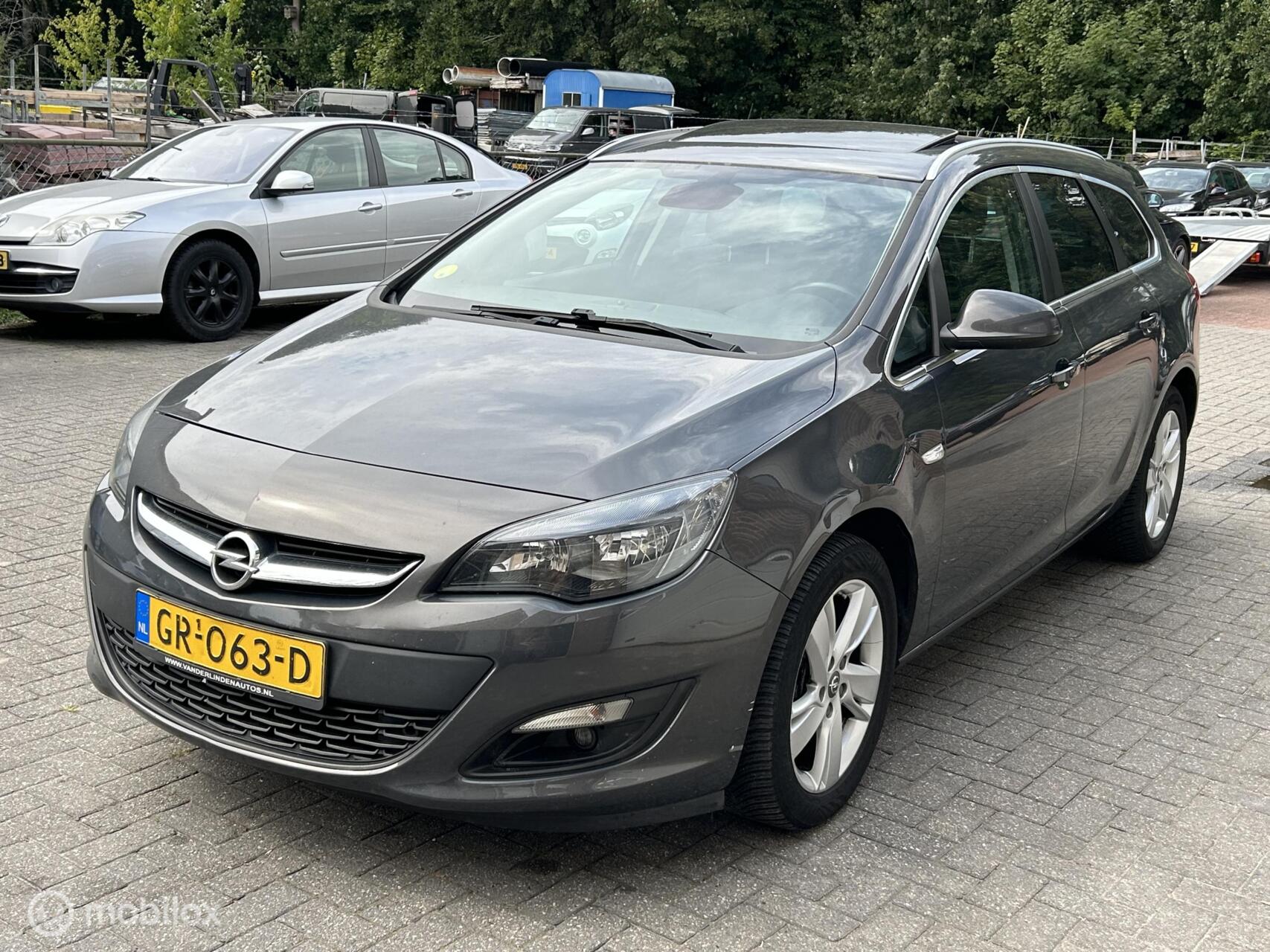 Foto van Opel Astra Sports Tourer