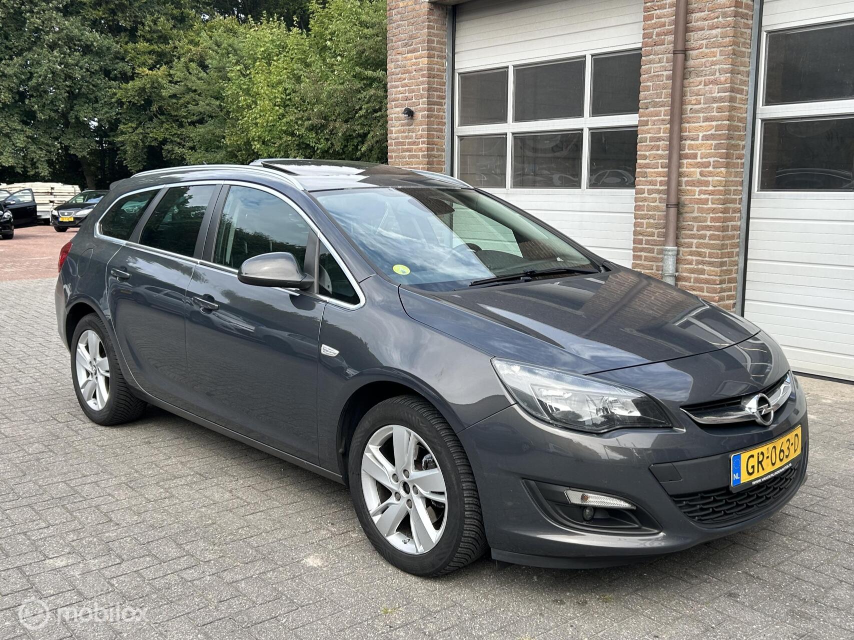 Foto van Opel Astra Sports Tourer