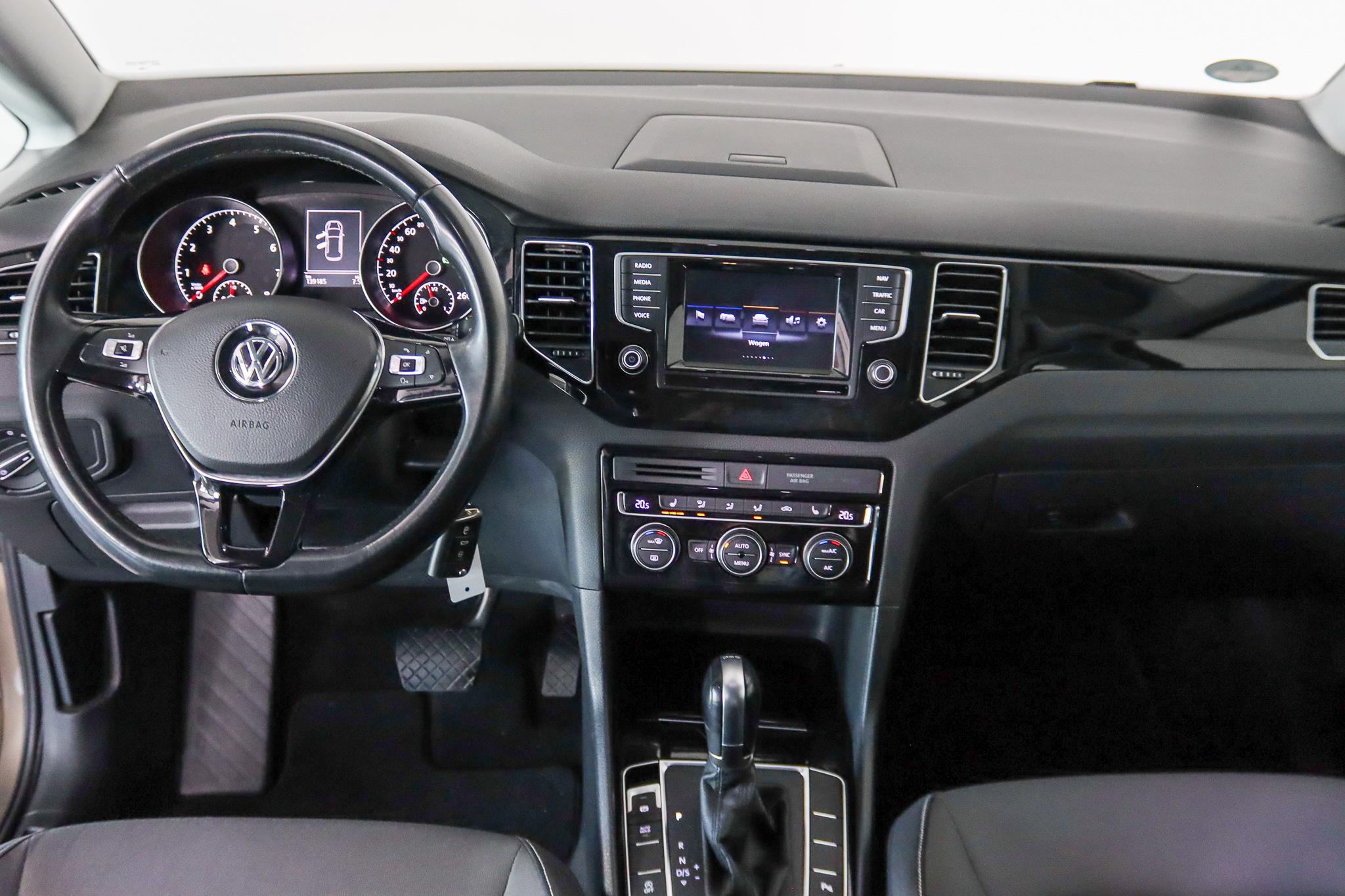 Foto van Volkswagen Golf Sportsvan