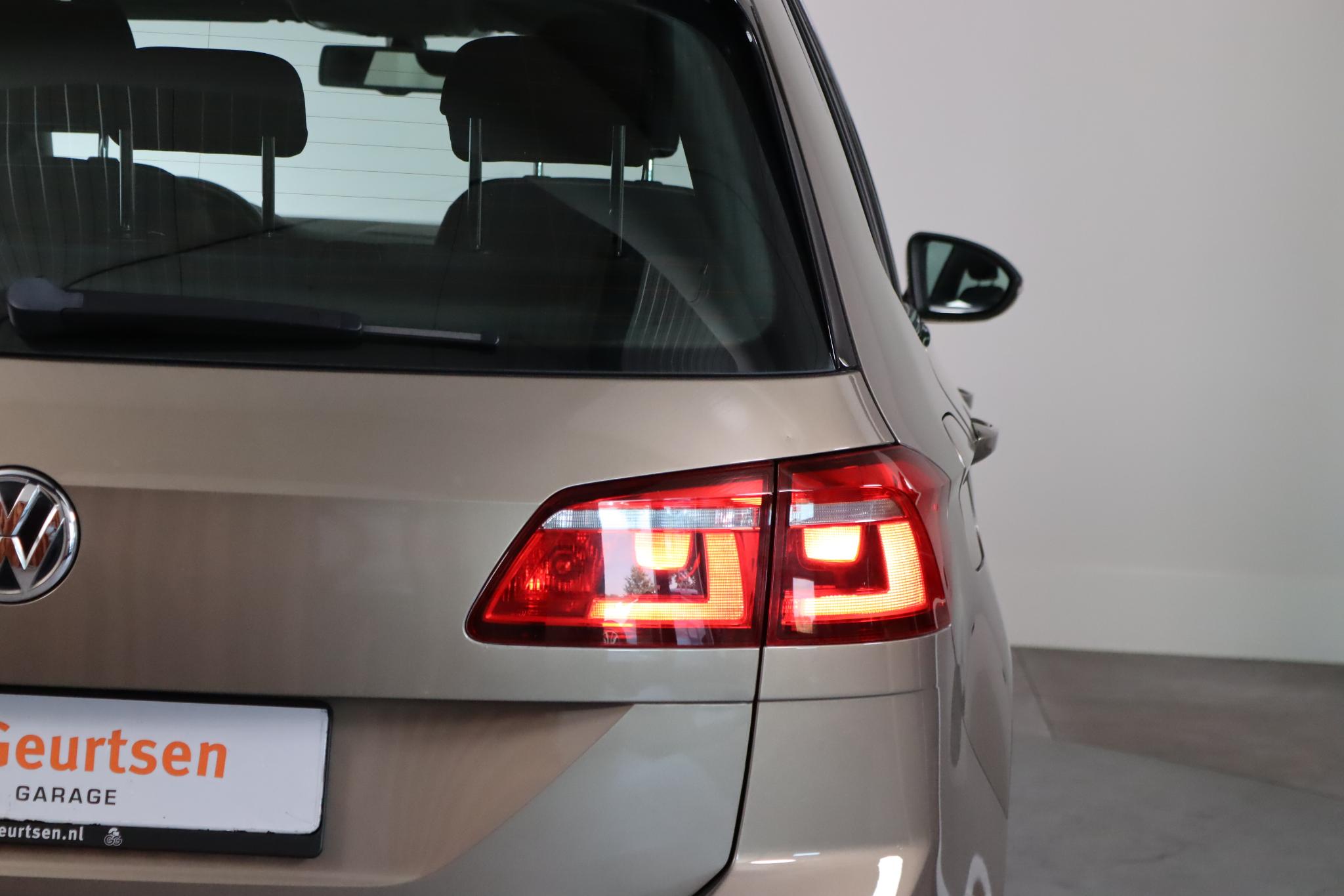 Foto van Volkswagen Golf Sportsvan