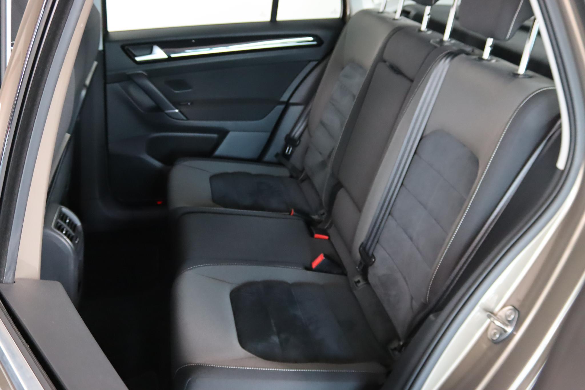 Foto van Volkswagen Golf Sportsvan