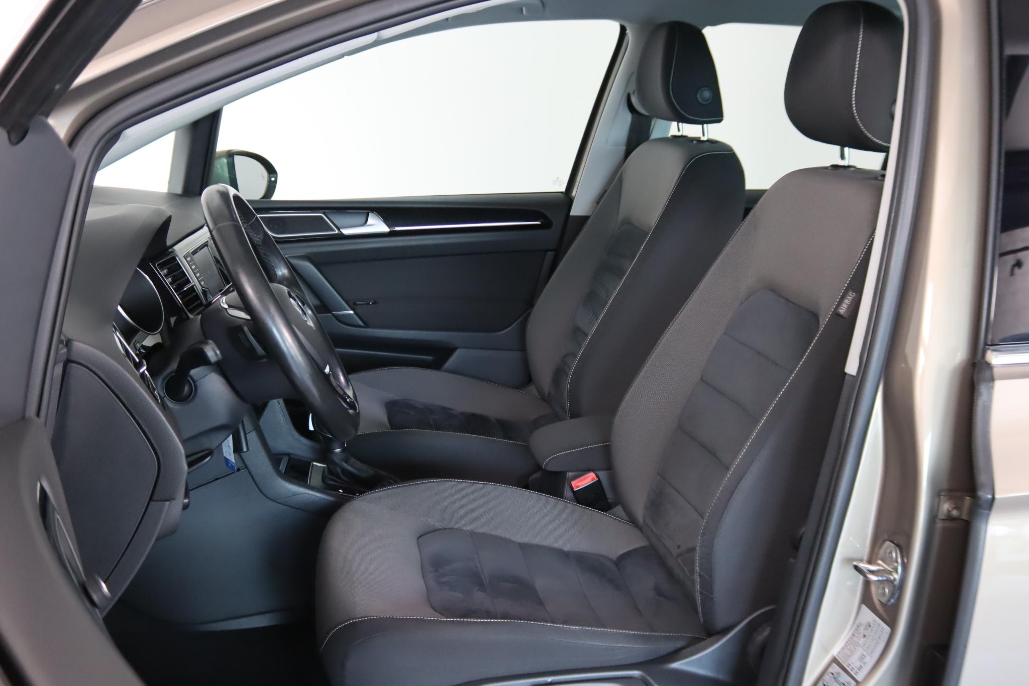 Foto van Volkswagen Golf Sportsvan