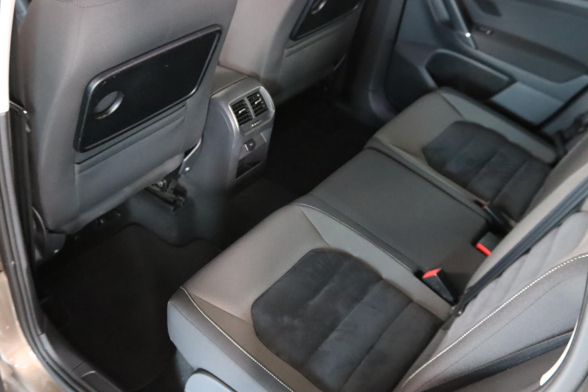 Foto van Volkswagen Golf Sportsvan
