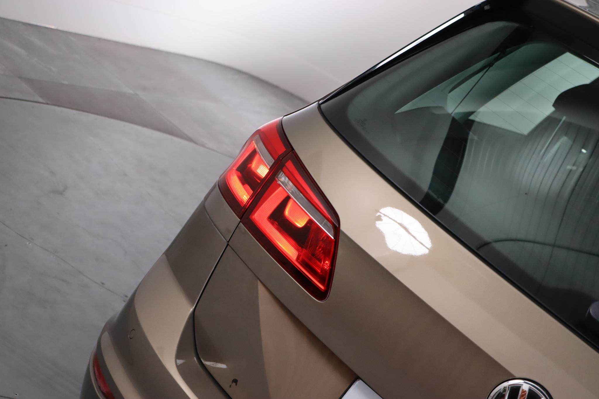 Foto van Volkswagen Golf Sportsvan