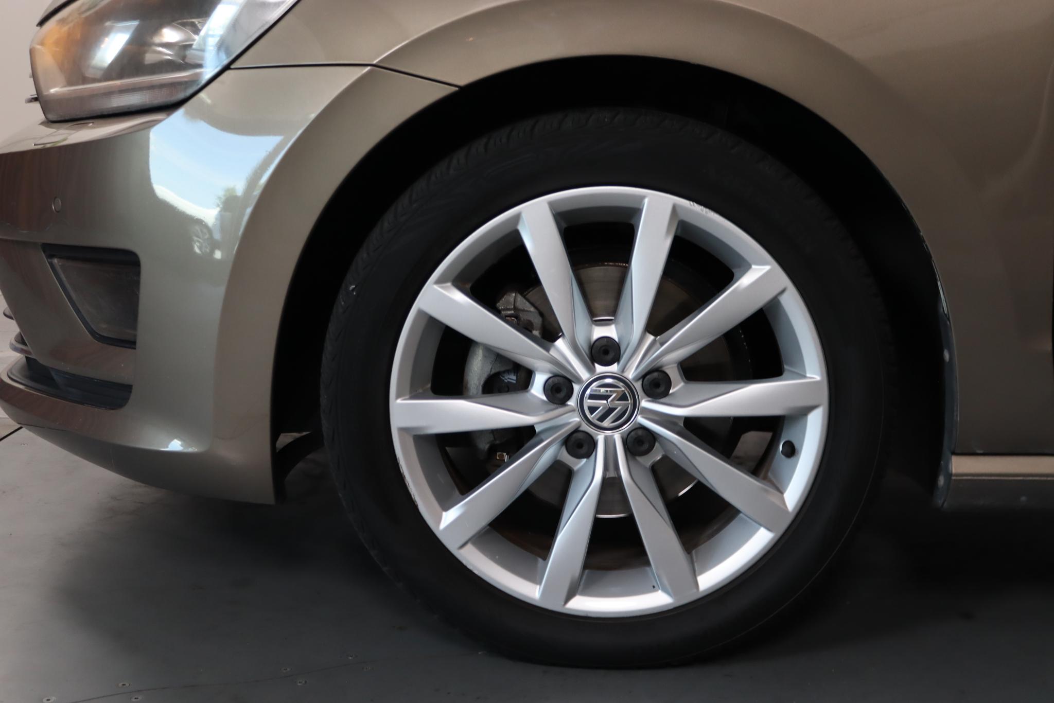 Foto van Volkswagen Golf Sportsvan