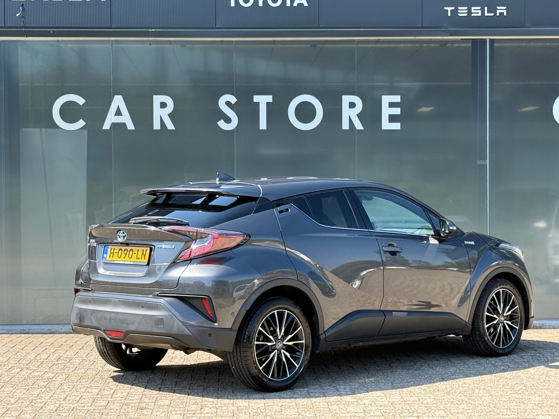 Foto van Toyota Toyota C-hr