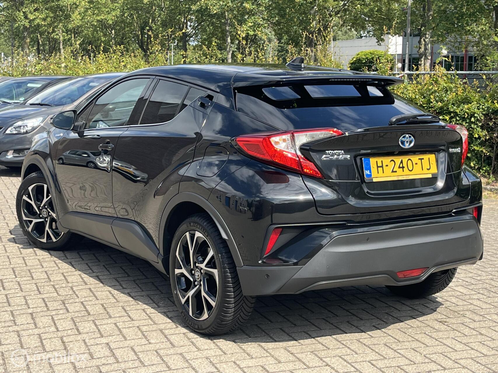 Foto van Toyota Toyota C-hr