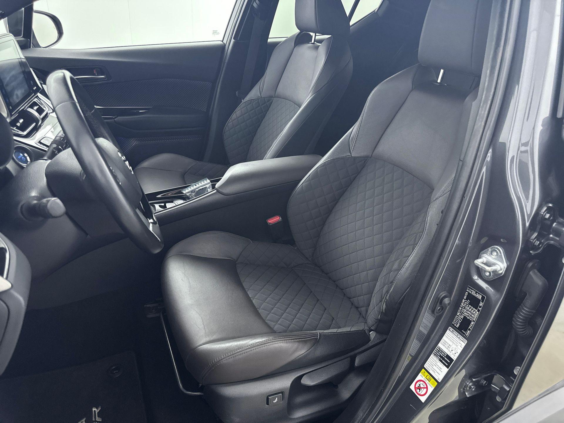 Foto van Toyota Toyota C-hr