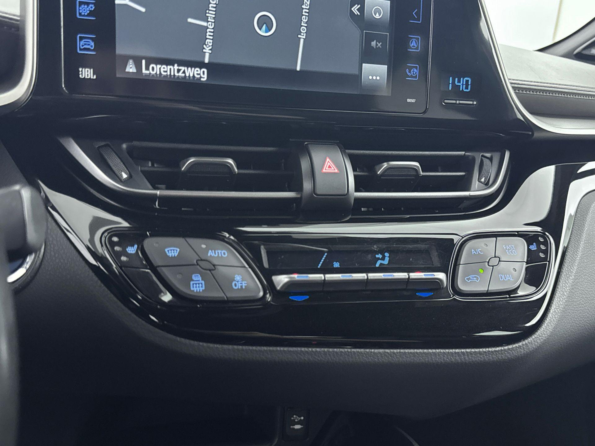 Foto van Toyota Toyota C-hr