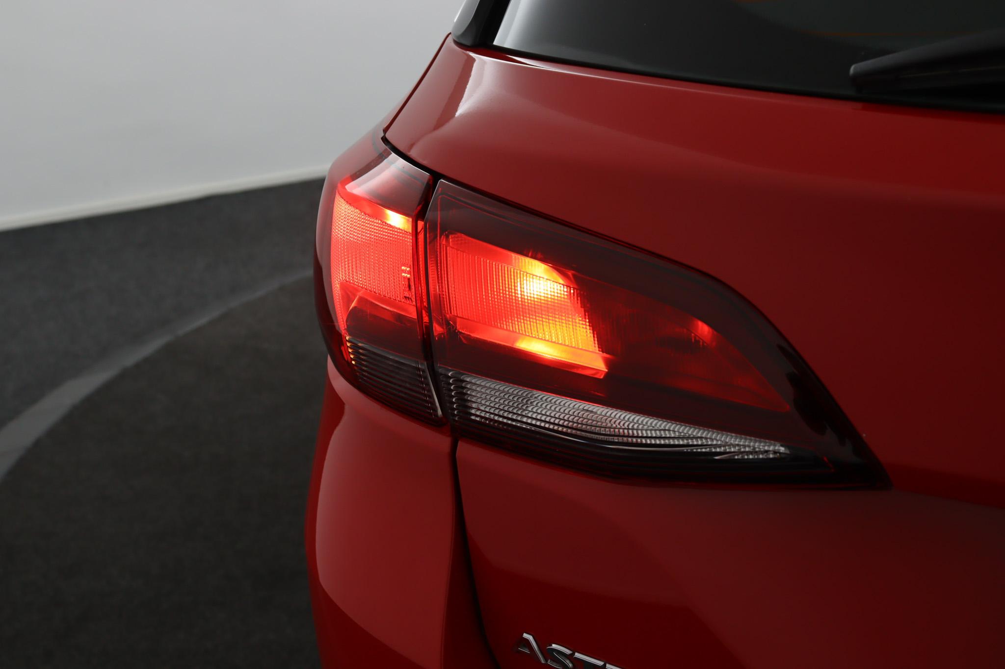 Foto van Opel Astra Sports Tourer