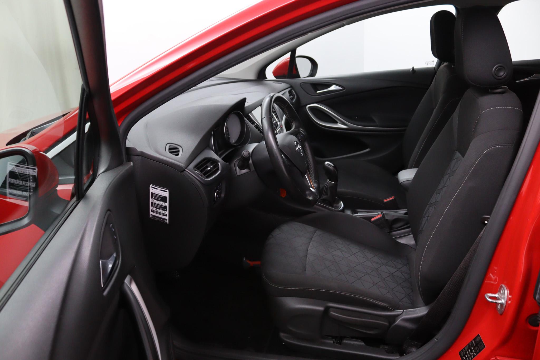 Foto van Opel Astra Sports Tourer
