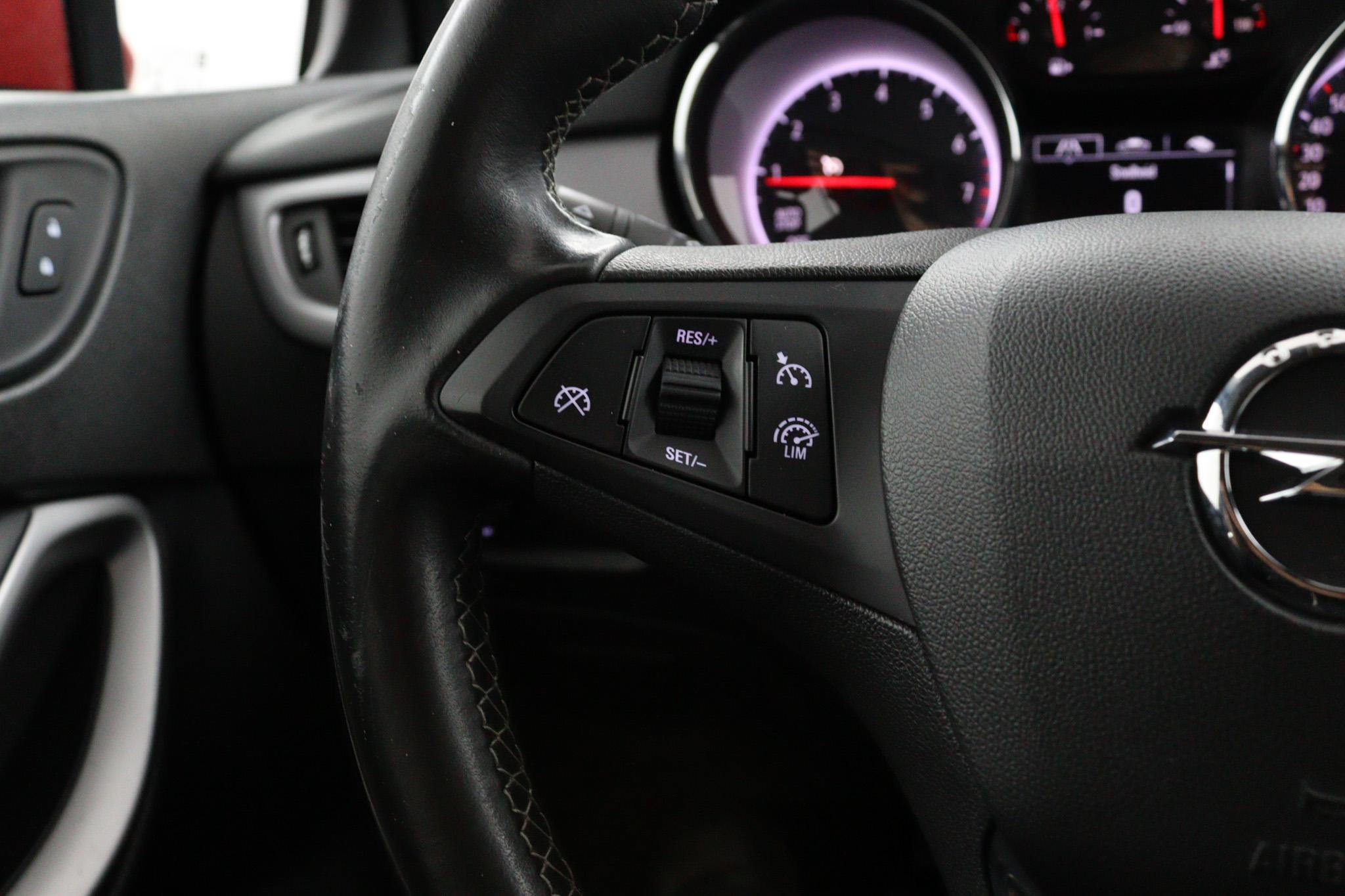 Foto van Opel Astra Sports Tourer