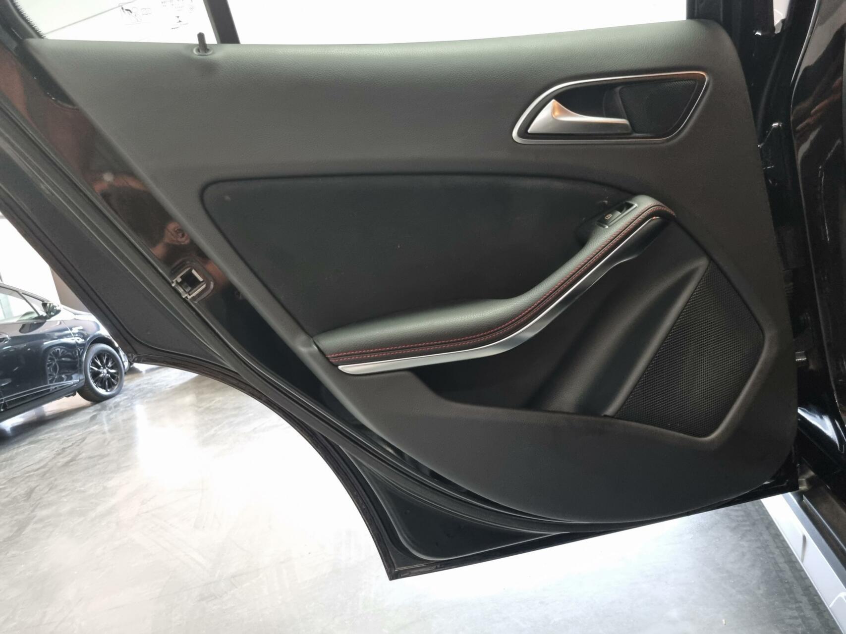 Foto van Mercedes-Benz Gla 200