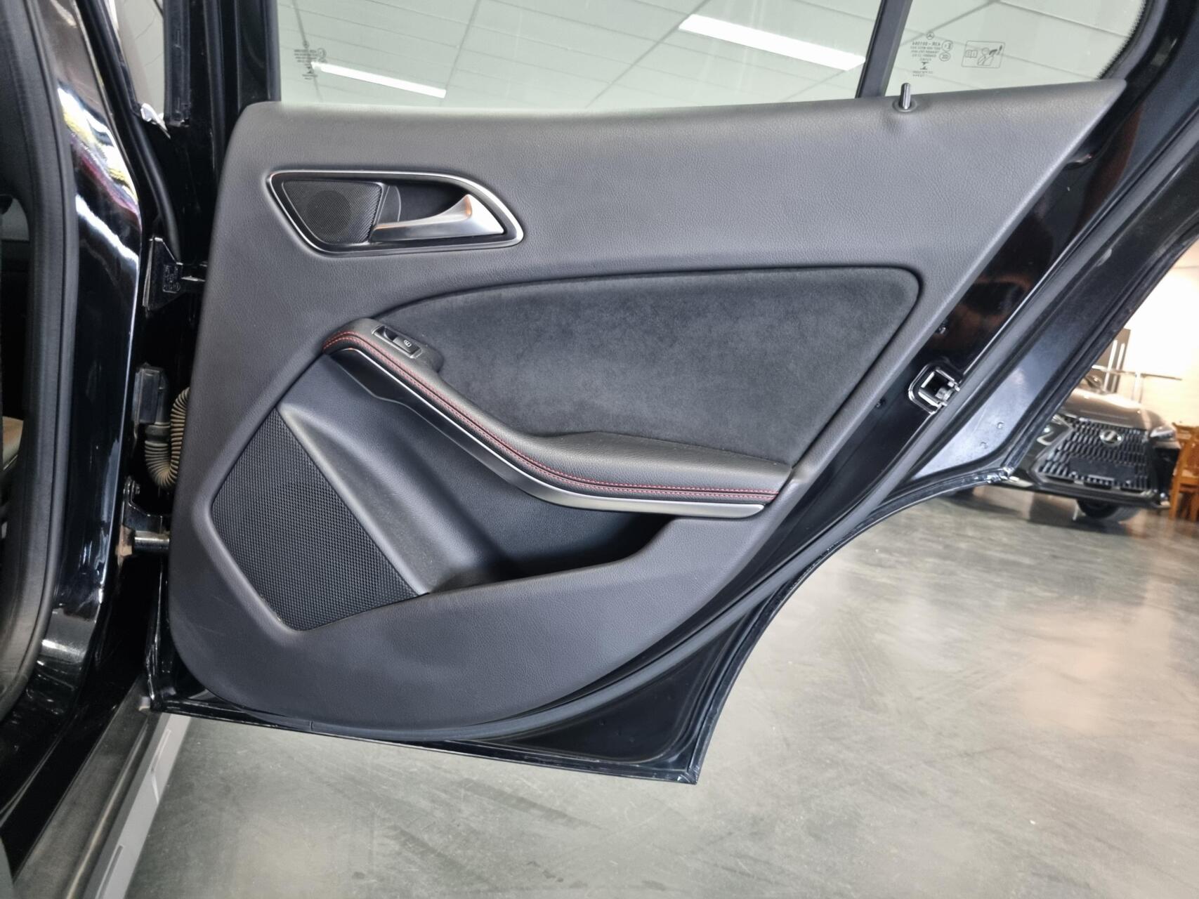 Foto van Mercedes-Benz Gla 200