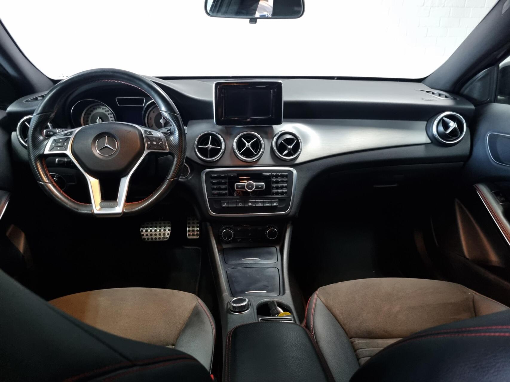 Foto van Mercedes-Benz Gla 200