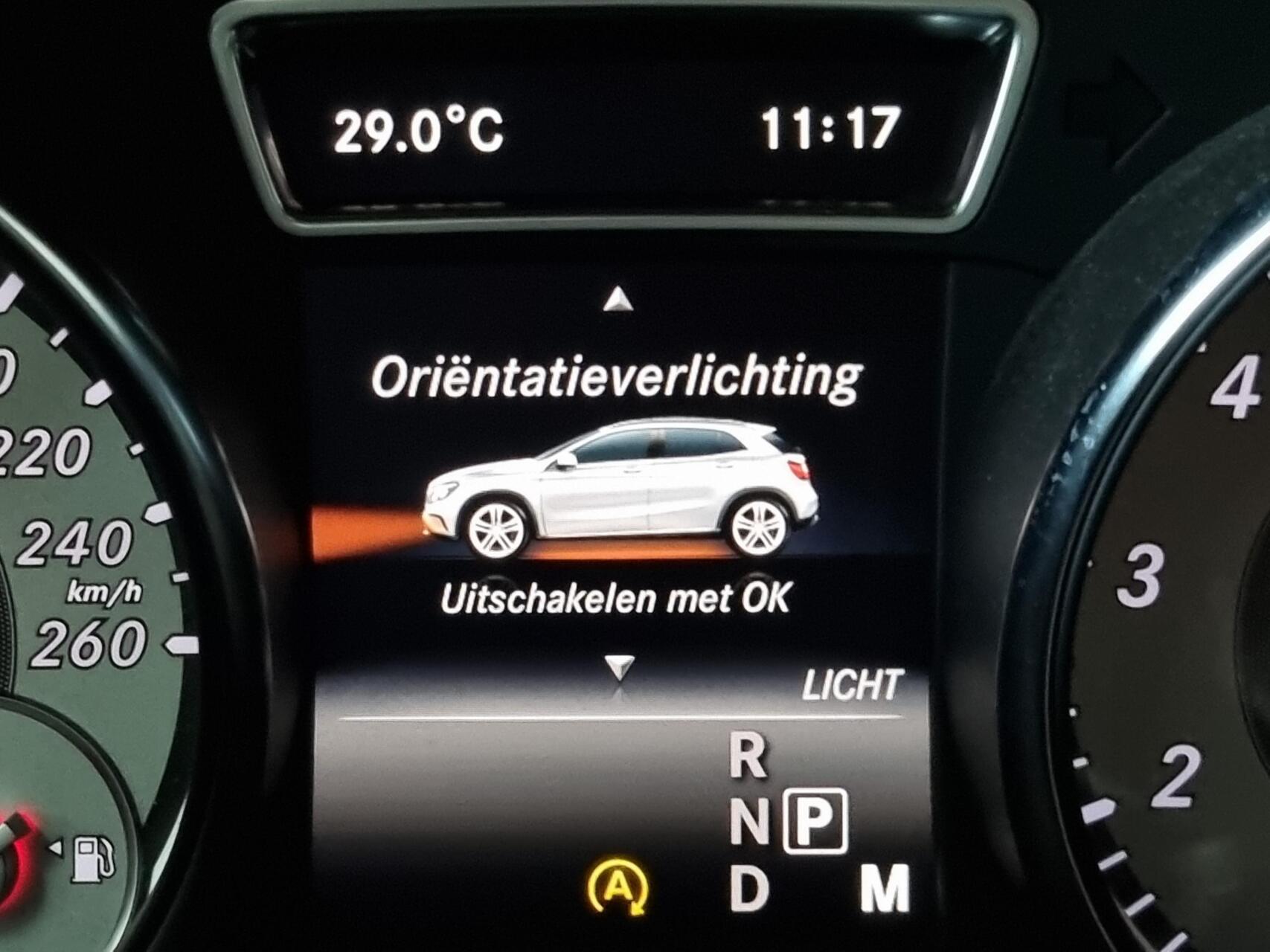 Foto van Mercedes-Benz Gla 200