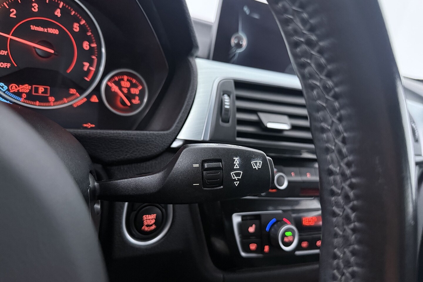 Foto van BMW 320i