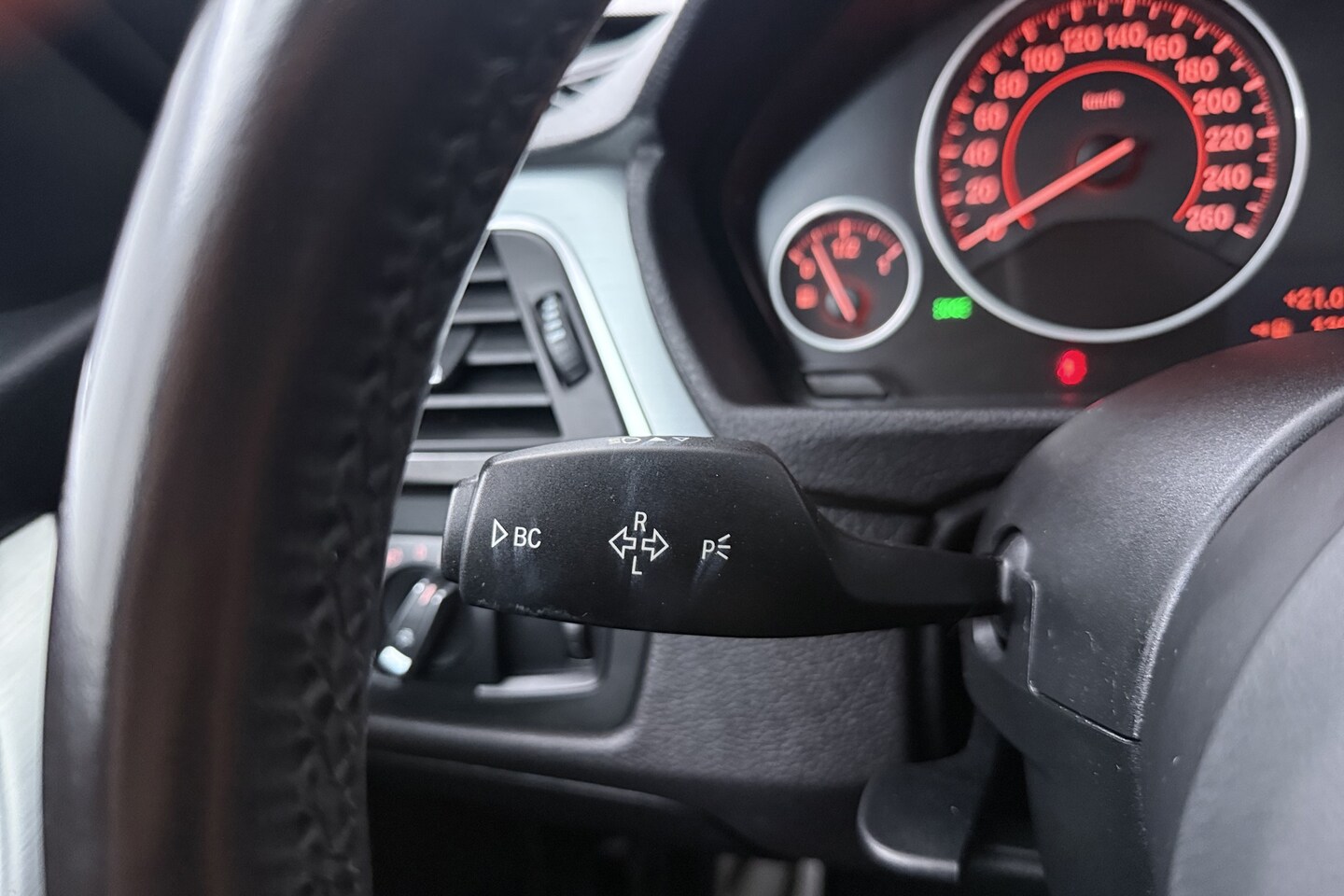 Foto van BMW 320i
