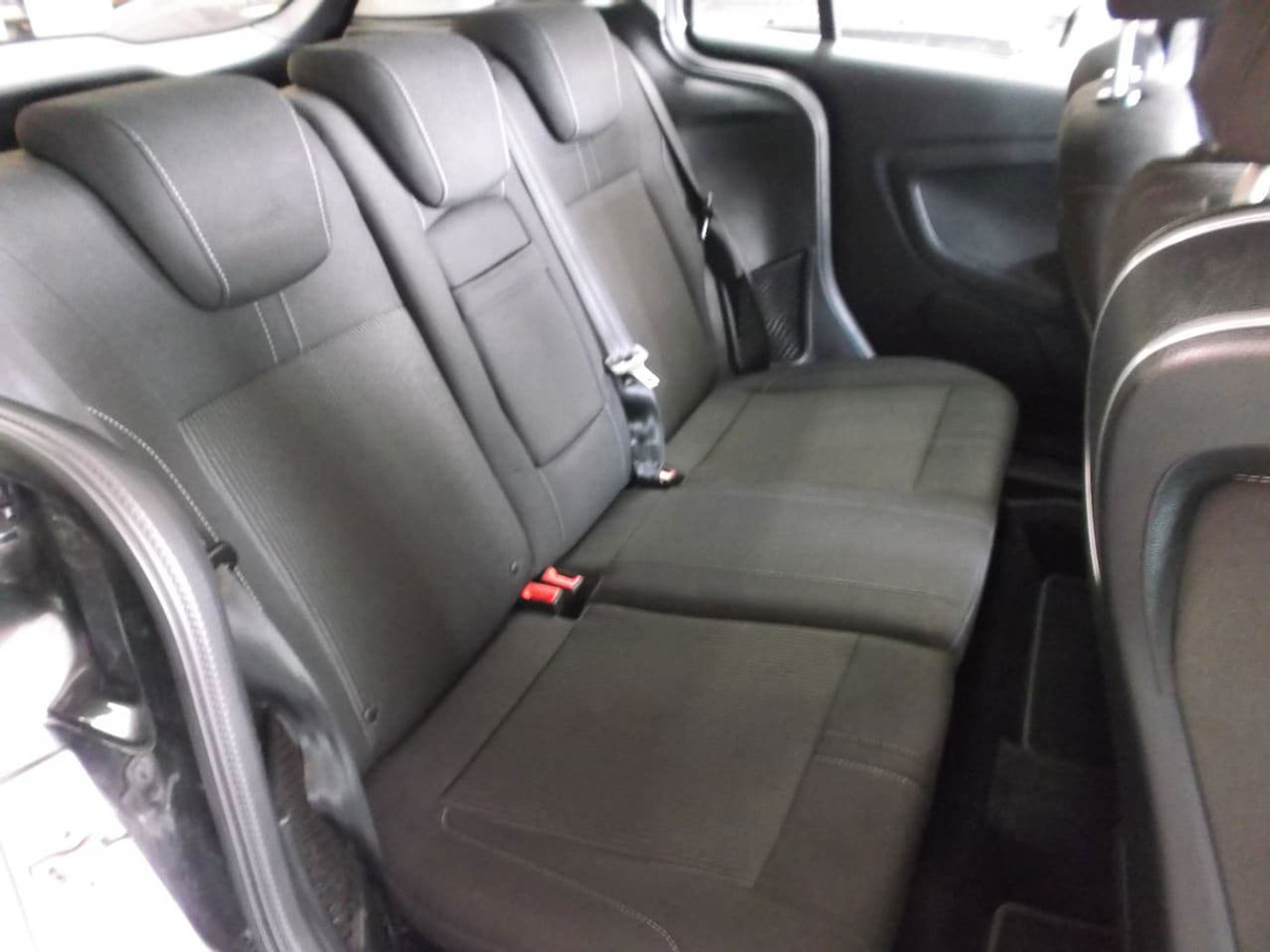 Foto van Ford B-max
