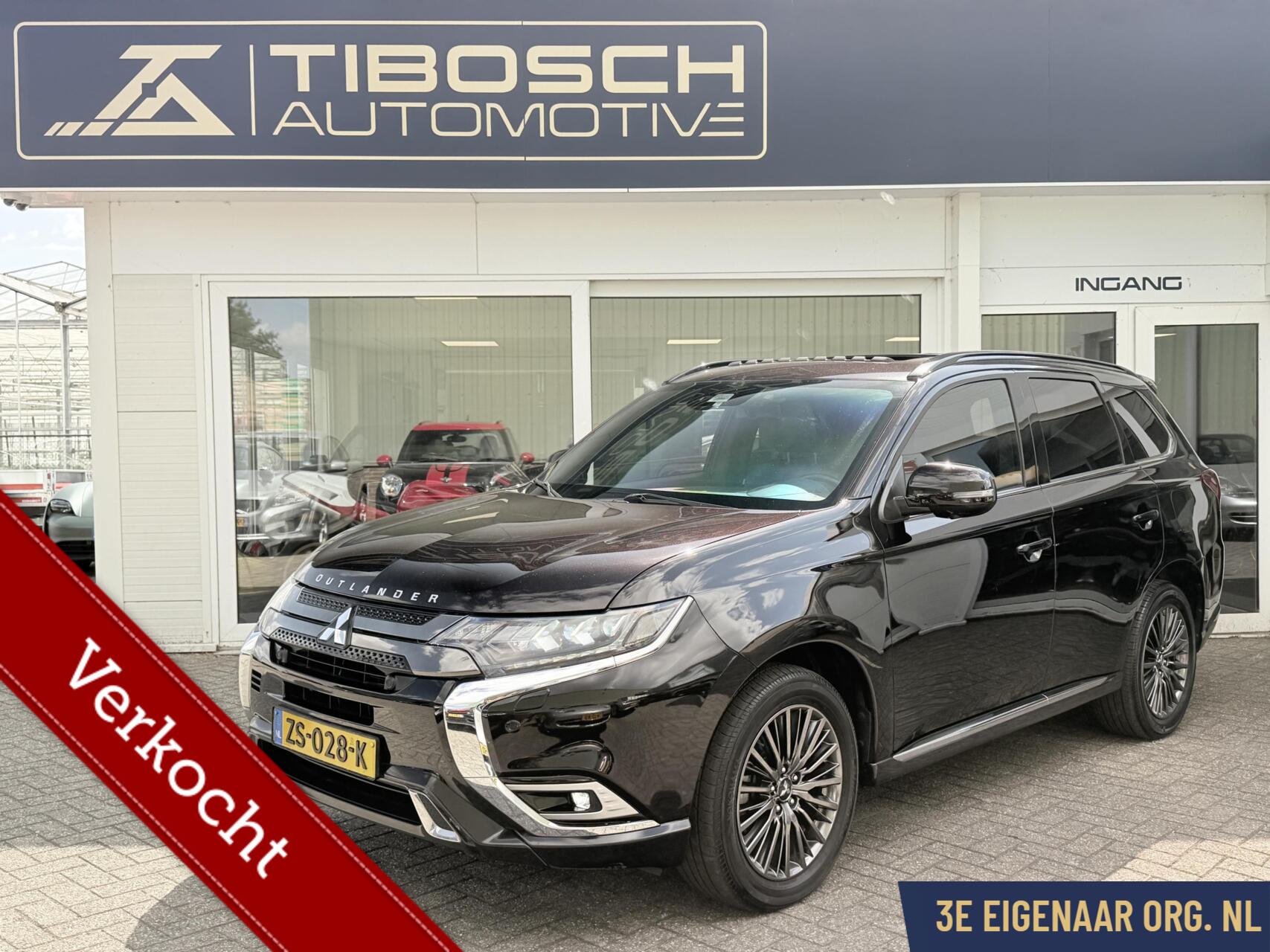 Mitsubishi Mitsubishi Outlander 2.4 PHEV S 360gr Cam Leder Schuifdak 2019 - voorkant