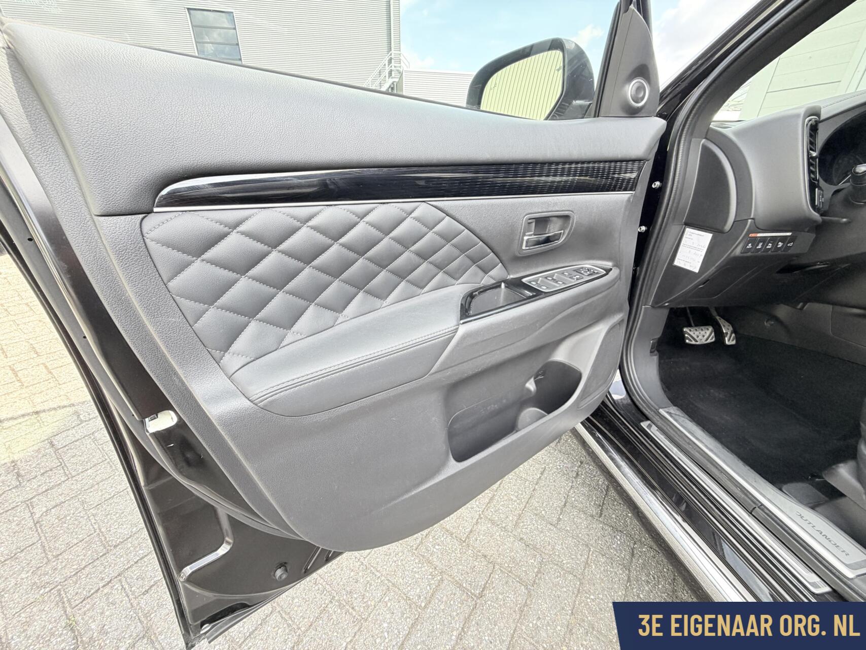 Foto van Mitsubishi Mitsubishi Outlander
