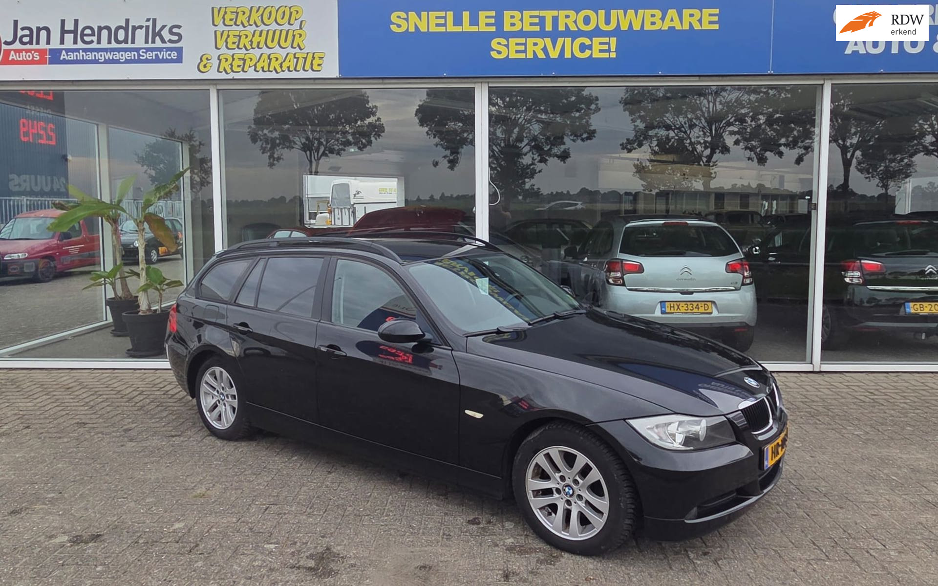BMW 3er Reihe 318i 2007 - voorkant