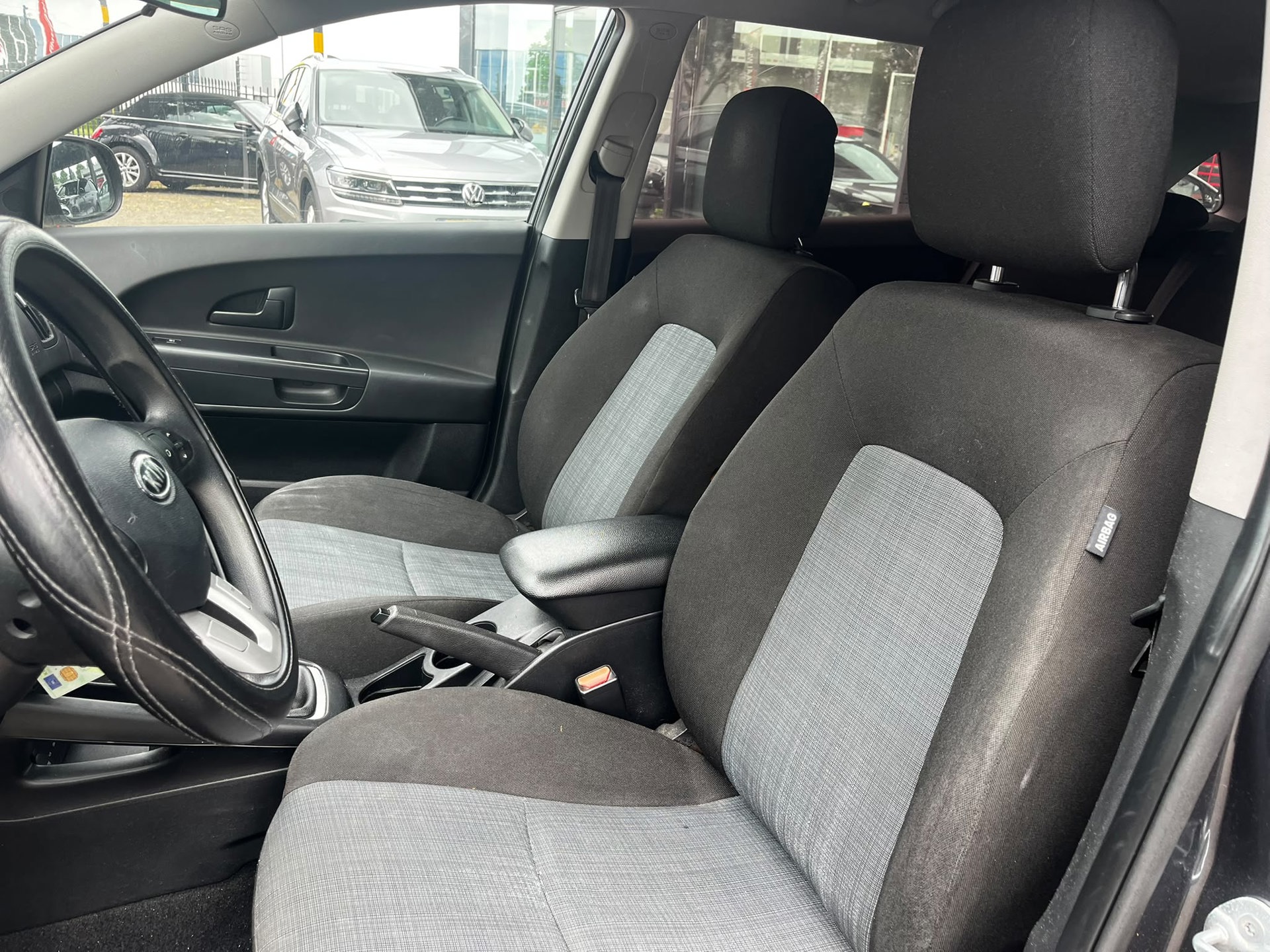 Foto van Kia Cee D
