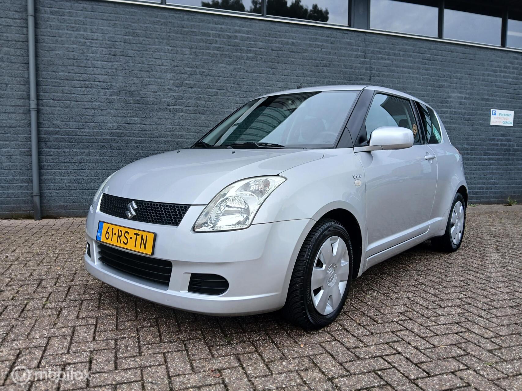 Suzuki Swift 1.5 GLS 2005 - voorkant