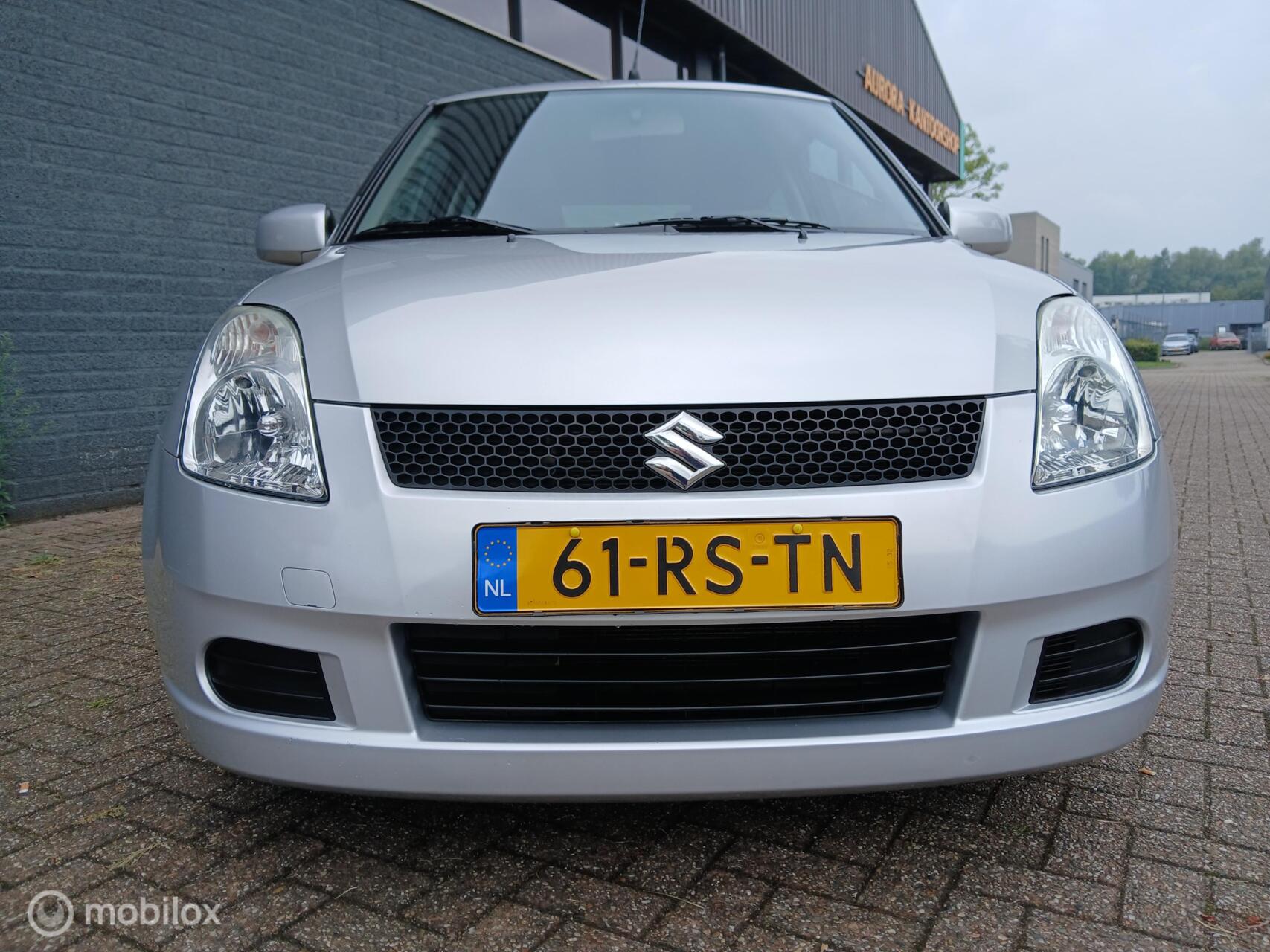 Foto van Suzuki Swift