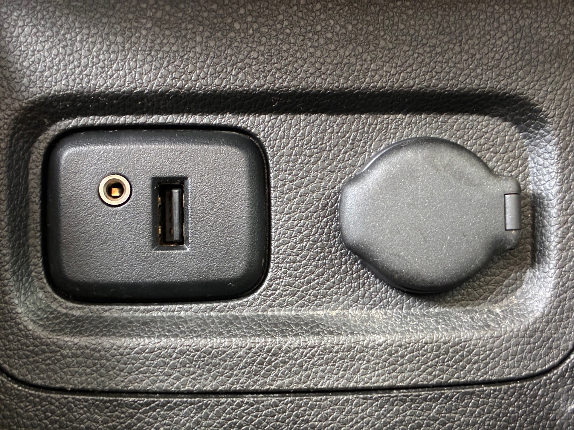 Foto van Opel Karl / Viva