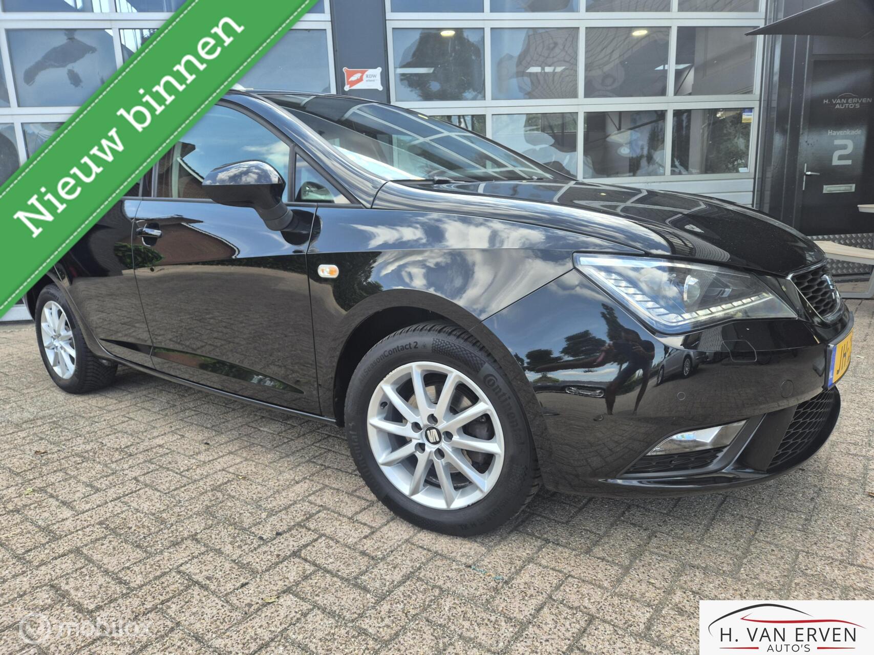 Seat Ibiza ST 1.0 EcoTSI Style CLIMA CRUISE NAVI PDC NAP 2016 - voorkant