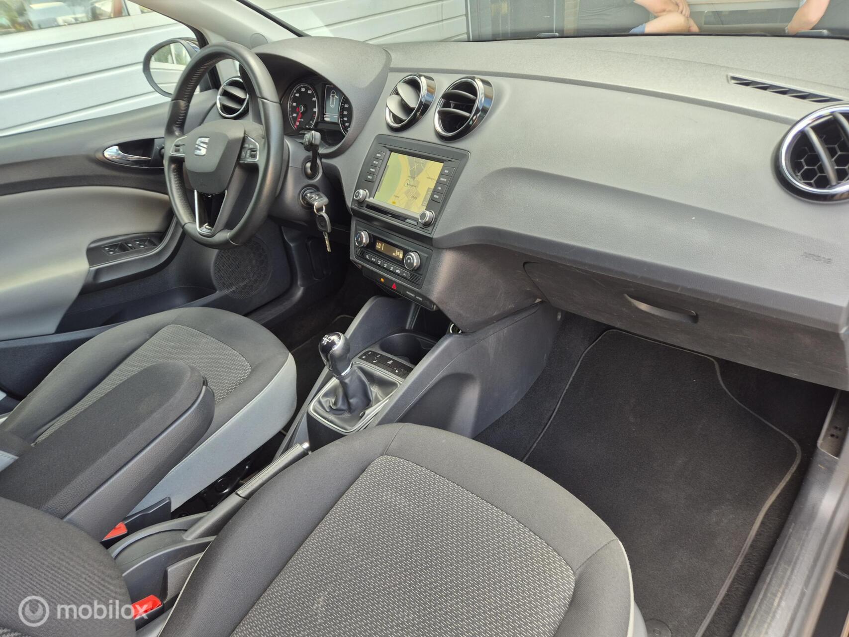 Foto van Seat Ibiza ST