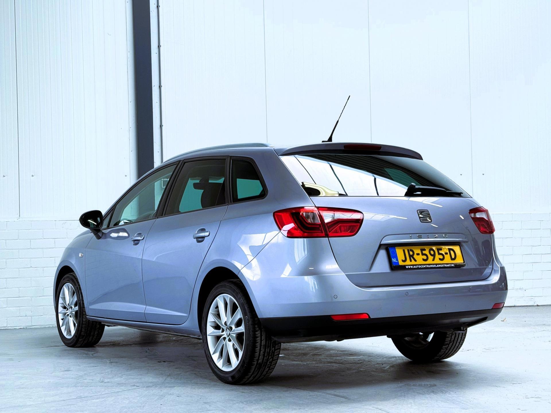 Foto van Seat Ibiza ST