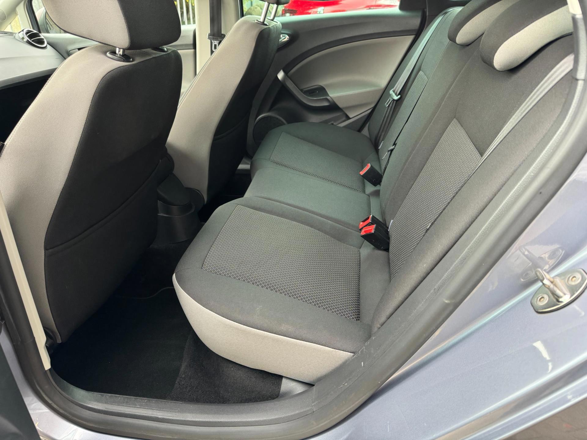 Foto van Seat Ibiza ST