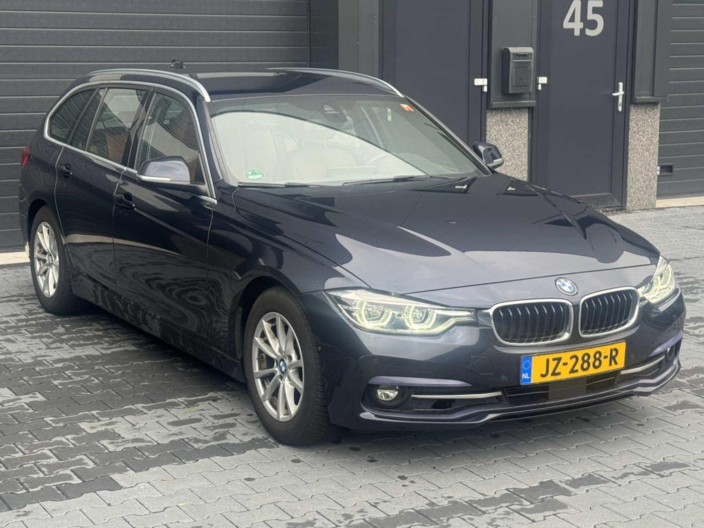 Foto van BMW 320d Efficient Dynamics