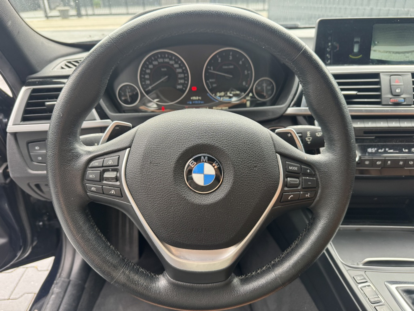 Foto van BMW 320d Efficient Dynamics