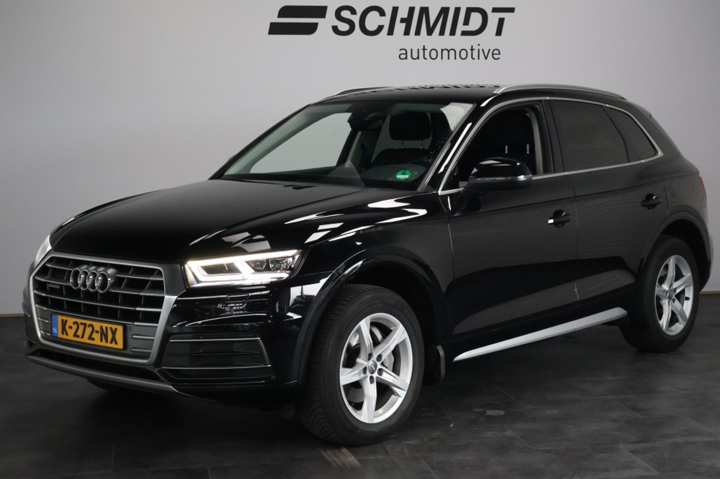 Audi Q5 35 TDI Quattro | Trekhaak | Stoelverwarming | Standkachel | LED 2020 - voorkant