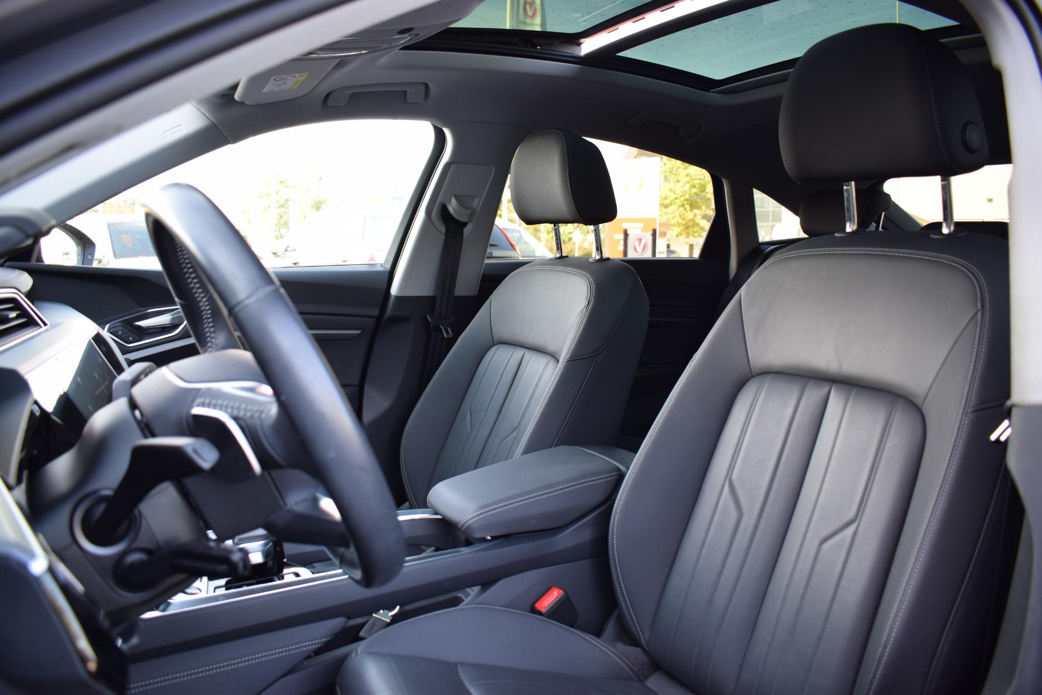 Foto van Audi E-tron Sportback 50