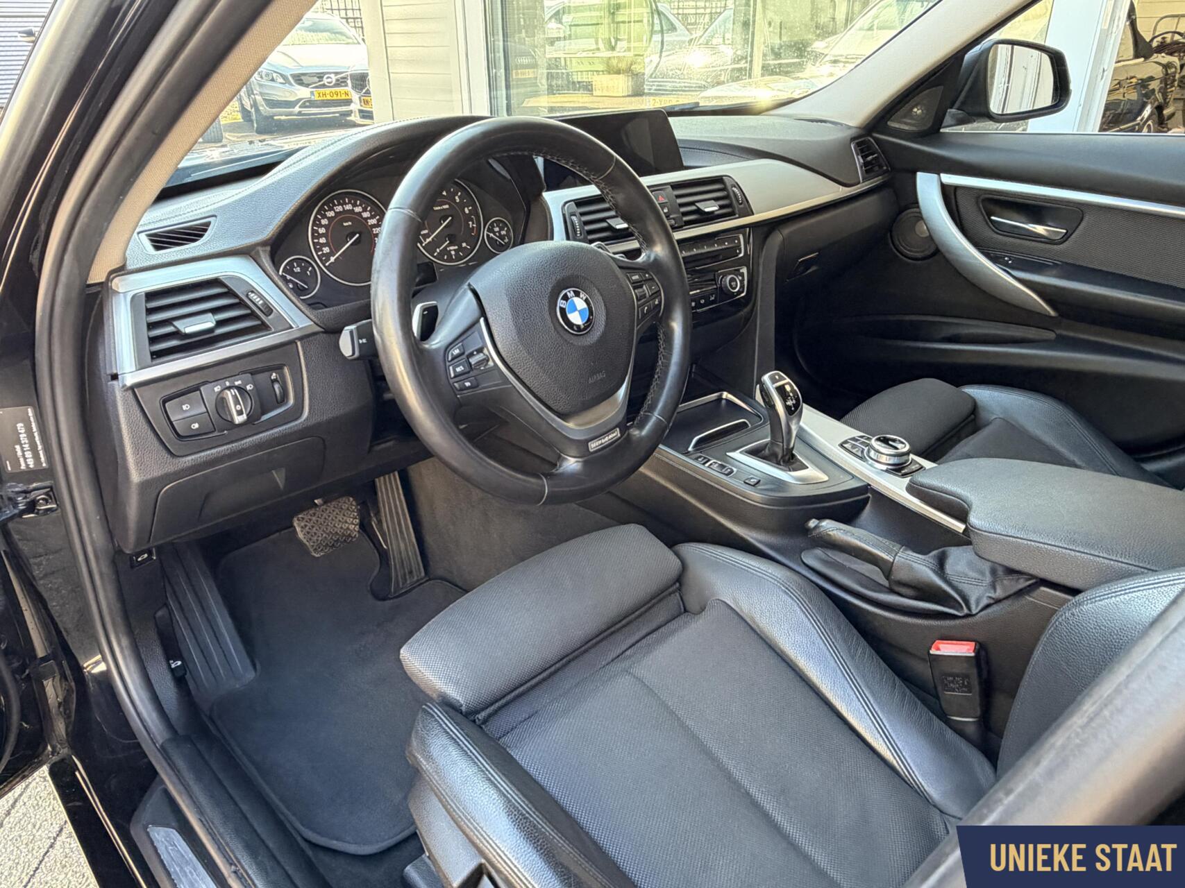 Foto van BMW 320i